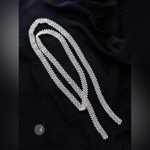 Scarf Pearl Necklace - Picture 5 of 7